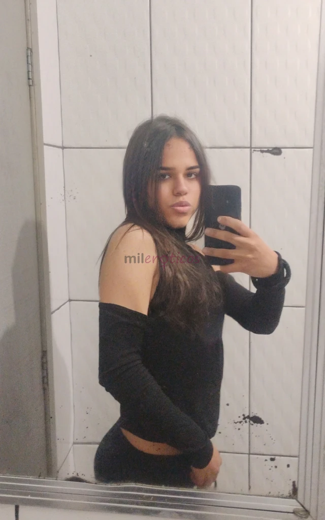Mujer trans atualmente trabalhando tenho 26 anos 1 72 metros de altura sou da venezuela e estou pronta para realizar seus maiores desejos com a devida...