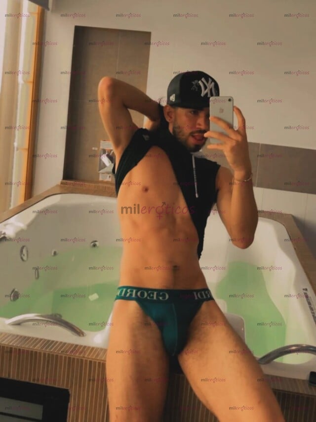 FOTOS DE MACHO PELUDO, VERGON Y VERSATIL , COMPLACIENTE Y SUPER BUENA VIBRA