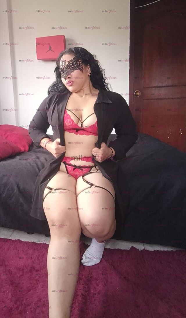 FOTOS DE LA DIOSA REBELDE DE TUS GUSTOS CULPOSOS SOLO DOMI