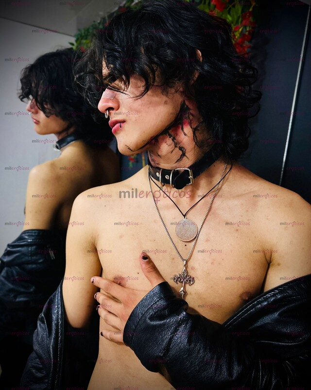 FOTOS DE 18 AÑOS, JOVEN DE BUEN MATERIAL, DARK MENTE ABIERTA, ATREVETE A VIVIR EL PLACER
