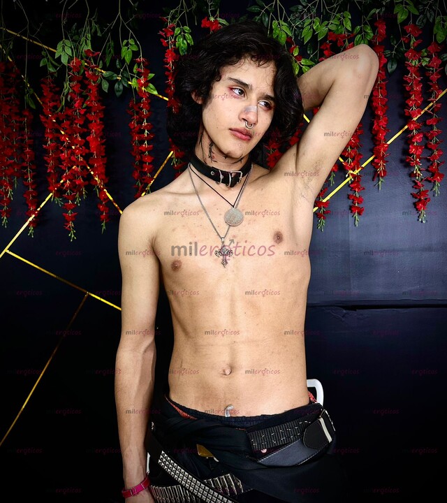 FOTOS DE 18 AÑOS, JOVEN DE BUEN MATERIAL, DARK MENTE ABIERTA, ATREVETE A VIVIR EL PLACER