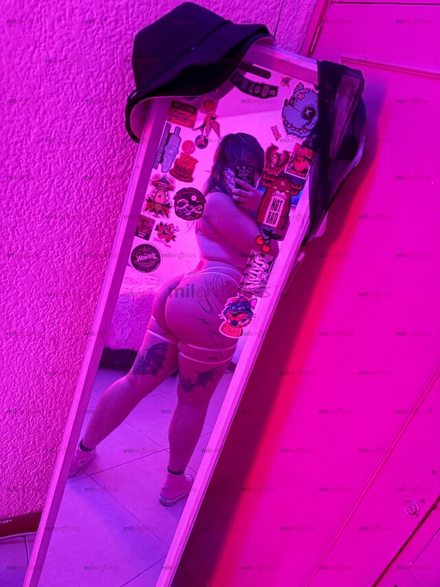 FOTOS DE COSPLAYER NINFOMANA TATUADA Y PERFORADA TU NOVIA ADICTA AL ANAL CON PROMOS