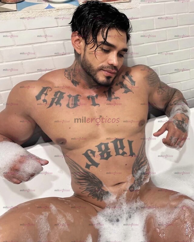 FOTOS DE GUAPO Y SEXY TATUADO MÁS QUE UN SERVICIO UNA EXPERIENCIA CON 3RO