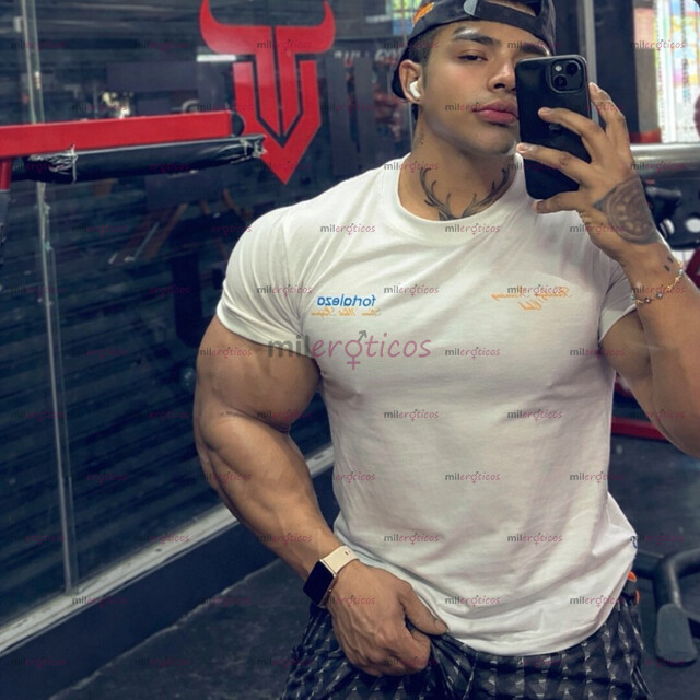 FOTOS DE MORENO LAMPIÑO CULON DISCRETO DISPONIBLE