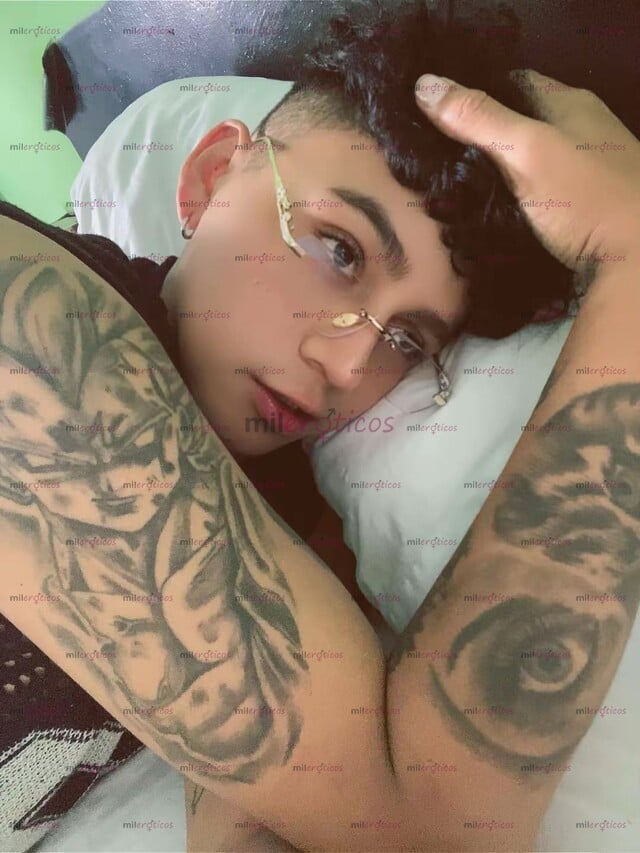 FOTOS DE ABASTOS , HOMBRES SOLVENTES ARRECHOS CON GANAS DE BUEN SEXO SACAMOS LECHE MUTUO