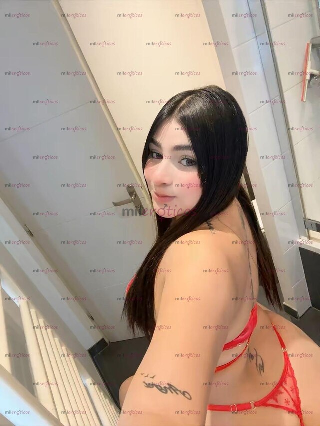 FOTOS DE DÉJAME TRAGAR TU RICA LECHE Y SABOREARLA