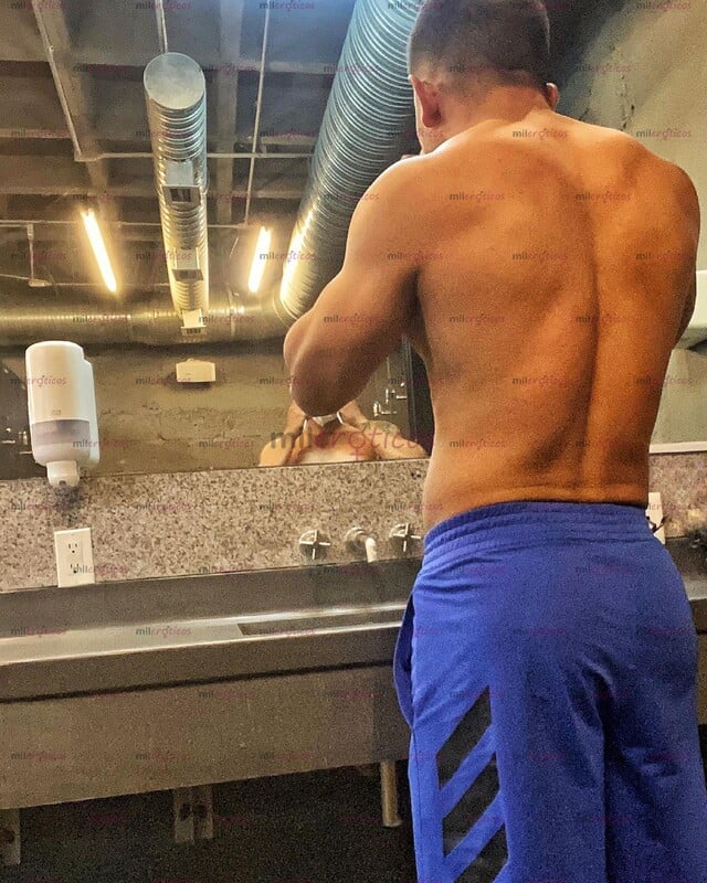 FOTOS DE CHACAL CROSSFITERO MORBOSO PARA PERSONAS QUE LES GUSTE CUMPLIR SUS FANTASIAS