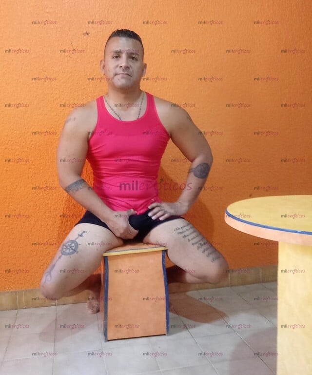 FOTOS DE ESTOY MUY CACHONDO Y CON MUCHA LECHE MARCAME O MANDAME WHATSAPP