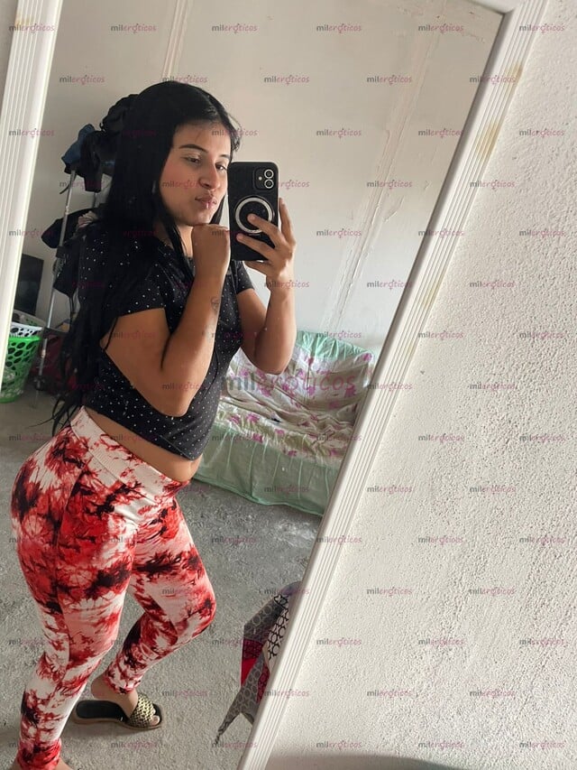 FOTOS DE SOY TU PELI NEGRA HERMOSA DISPUESTA A COMPLACERTE Y CUMPLIR TE TUS DESEOS NO
