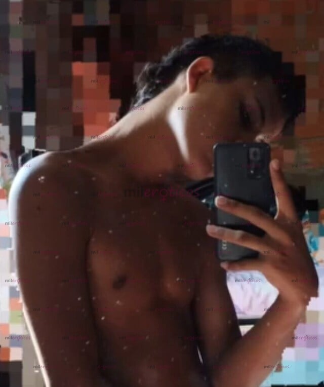FOTOS DE POLLO 19 AÑOS DISPUESTO A SASTIFASERTE CON BUENA DOTACIÓN