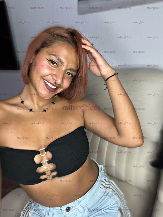 FOTOS DE DELICIOSA MORENITA TATUADA LISTA PARA CUMPLIR TUS FANTASIAS