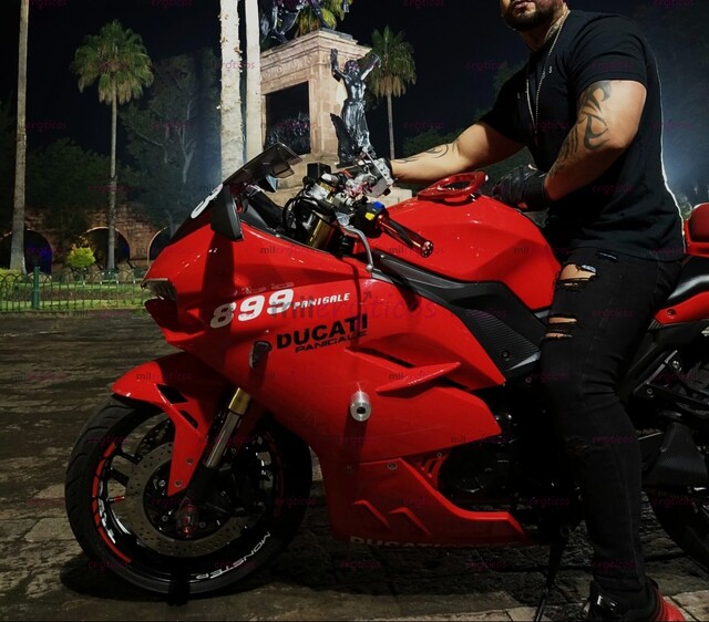 FOTOS DE MACHO ENTERO PARA DAMAS QUE LES GUSTA EL BUEN GUSTO