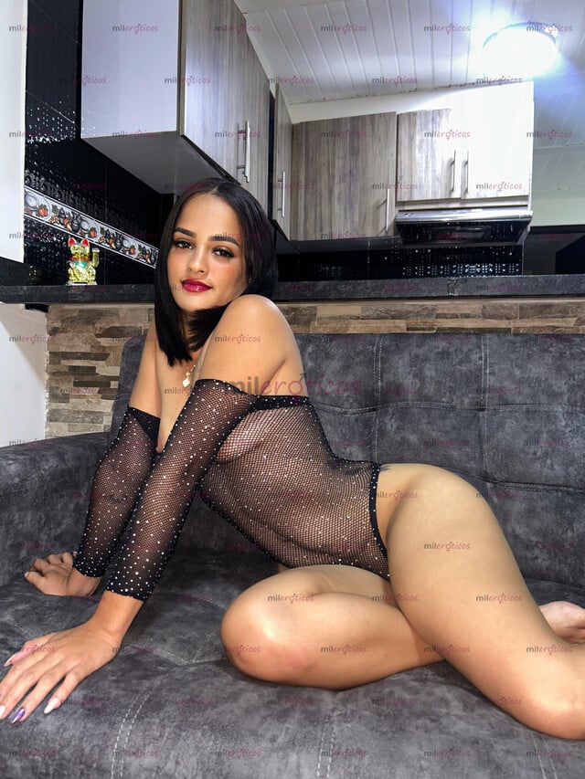 FOTOS DE LA MÁS SEXY CATALEYA RECIÉN LLEGADA A LA CIUDAD CON GANAS DE COGER RICO