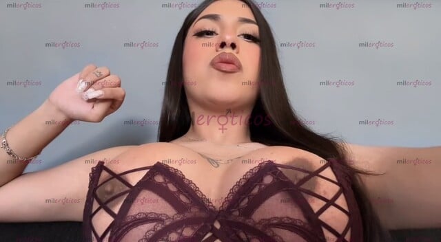 FOTOS DE CON LUGAR!! MORENITA DE FUEGO!! ME ENCANTA LA VERGA!! SEAMOS NOVIOS POR UNA HORA