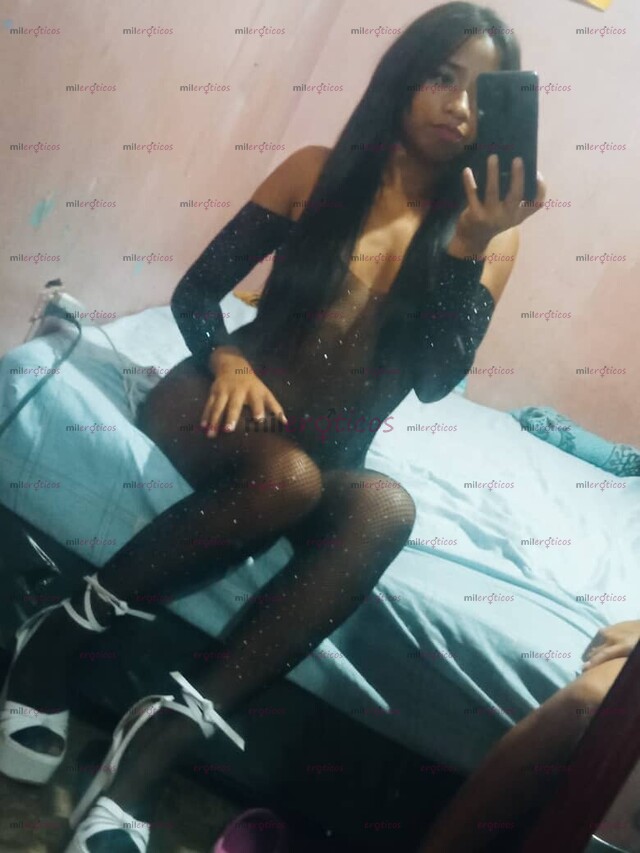 FOTOS DE MORENA PUTITA CON GANAS DE SACARTE TODA LA LECHE DESDE 7K
