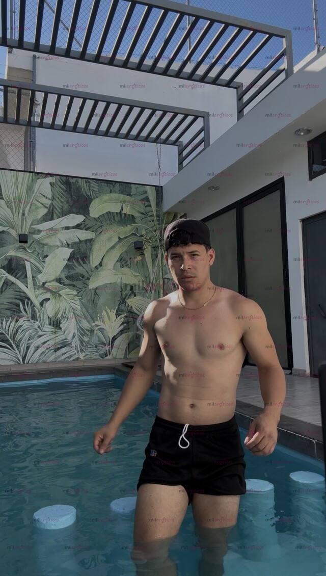 FOTOS DE LLEGANDO A TU CIUDAD MASAJISTA Y SCORT ATLÉTICO