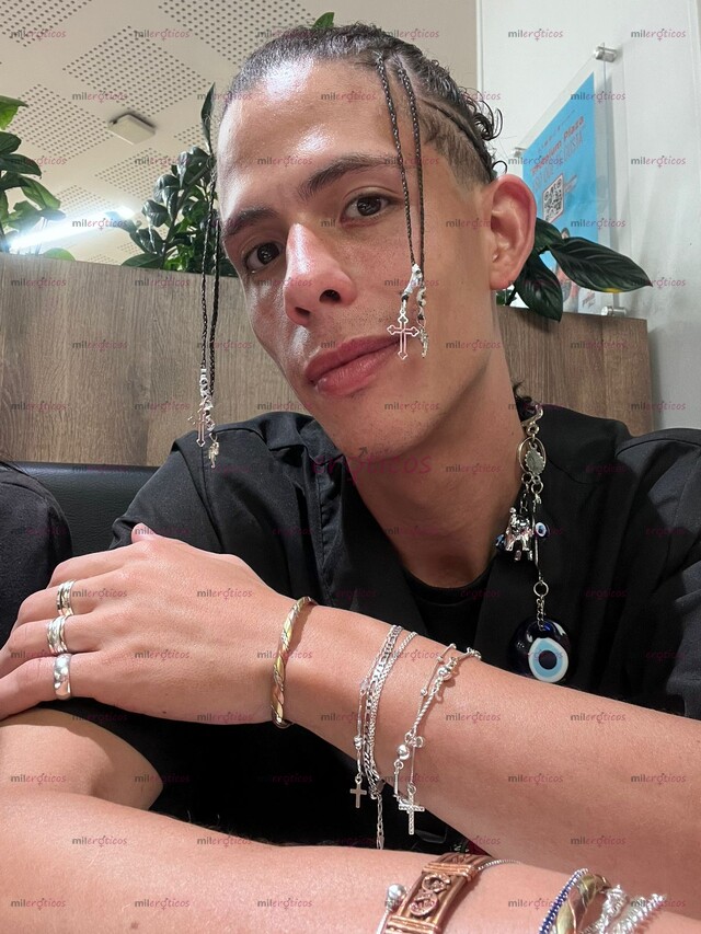 FOTOS DE MASAJISTA SENSORIAL Y ELEGANTE SERVICIO VIP