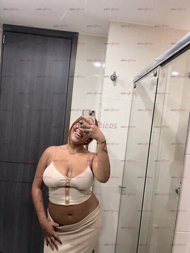 FOTOS DE HERMOSA MORENA DE SENOS GRANDE Y ROSTRO ESPECTACULAR