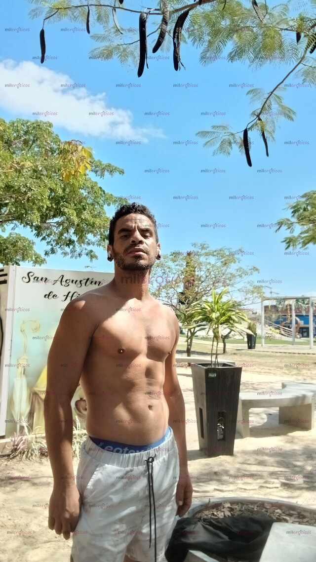 FOTOS DE MACHO VERGON CALIENTE MORBOSO CON GANAS DISPUESTO PARA YA