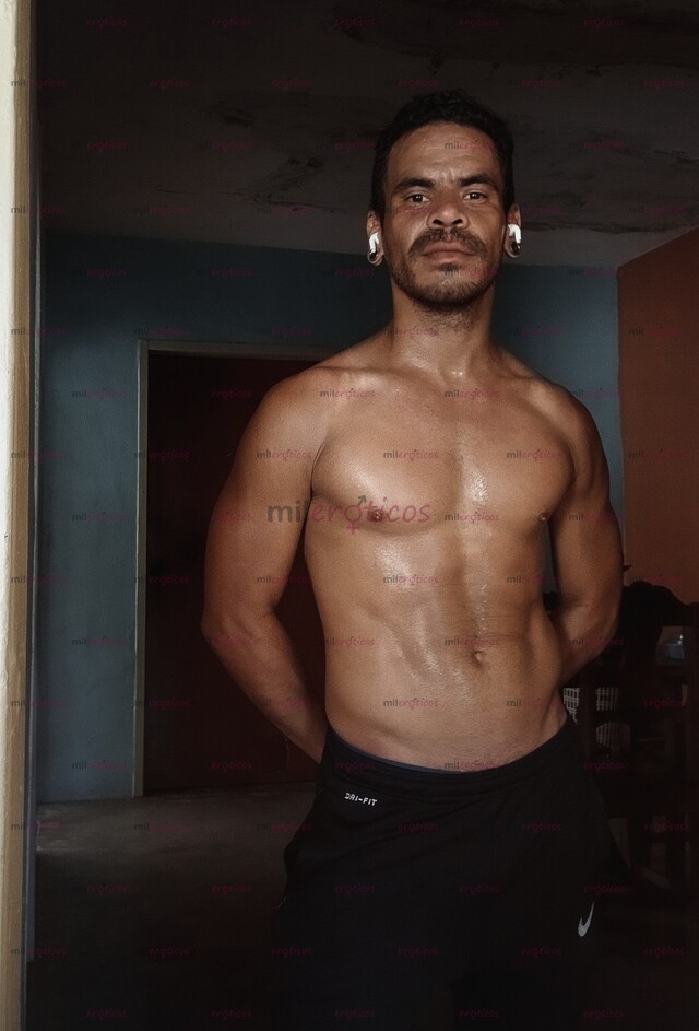 FOTOS DE MACHO VERGON CALIENTE MORBOSO CON GANAS DISPUESTO PARA YA