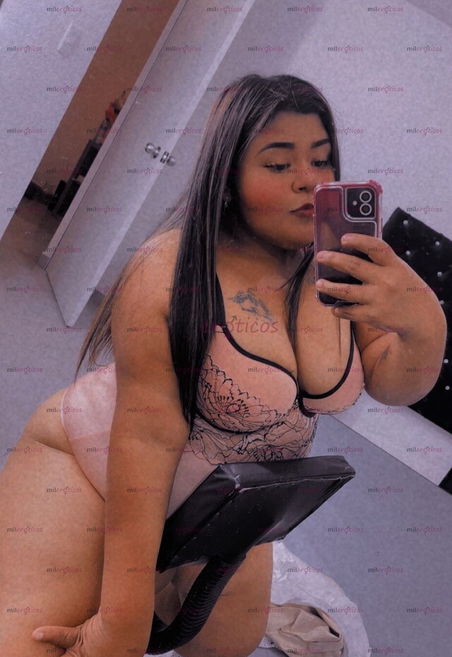 FOTOS DE MADELYN GORDIBUENA NALGONA APRETADITA Y CALIENTE