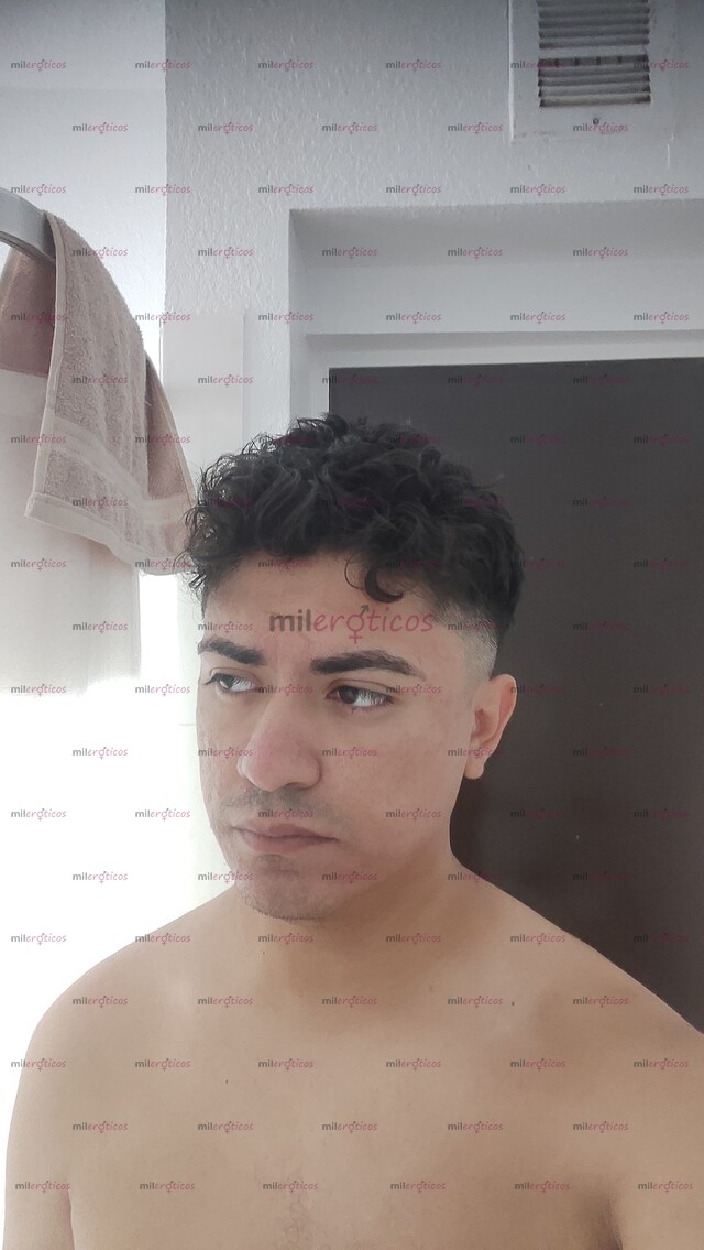 FOTOS DE JOVEN APASIONADO ALTO Y DELGADO, ARÉ QUE VALGA CADA MINUTO