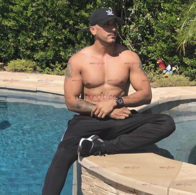 FOTOS DE PAPI PUERTORRIQUEÑO AQUI PARA COMPLACER TUS DESEOS MÁS CALIENTES E ÍNTIMOS.