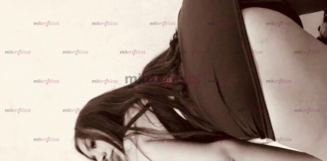 FOTOS DE JOVENCITA LINDA Y COMPLACIENTE CON PECHOS ENORMES