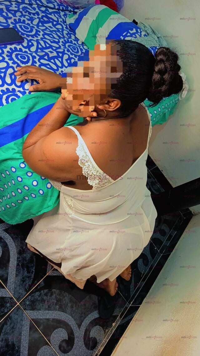 FOTOS DE LULÚ GORDITA DESEOS Y CALIENTE VEN HAY MUCHAS PROMO NO TE QUEDES SIN LA TUYA