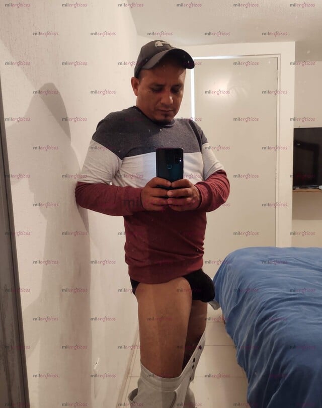 FOTOS DE VIDEO LLAMADA TODO BIEN RICO LA VERGA SE ME PONE BIEN DURA AVIENTO MUCHOS MECOS
