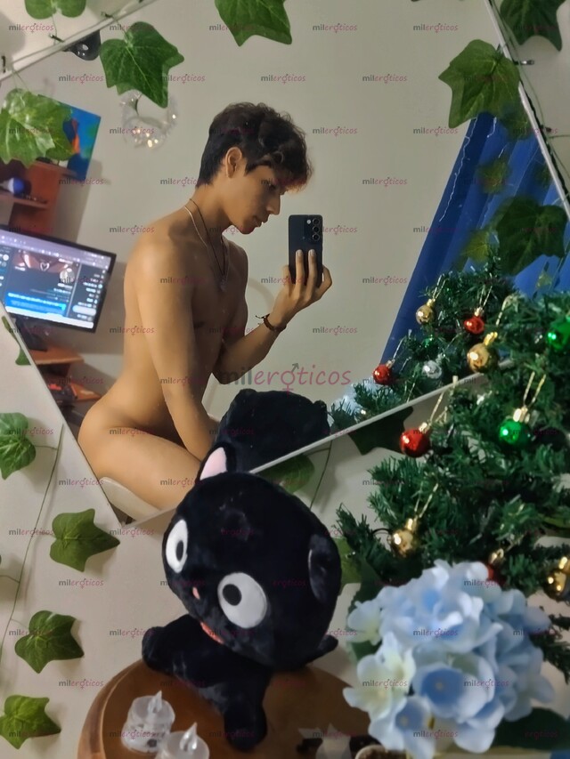 FOTOS DE CHICO TRIGUEÑO PASIVO, AGUANTADOR DISPONIBLE PARA TI