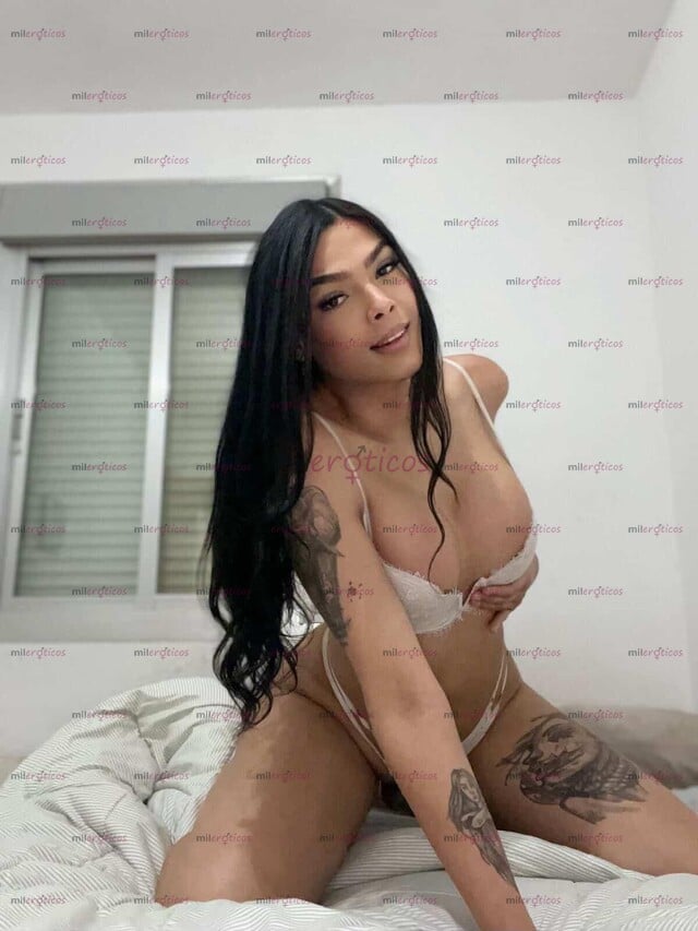 FOTOS DE CHICA TRANS CALIENTE Y SENSUAL TE ESPERA PARA UNA VIDEOLLAMADA ARDIENTE