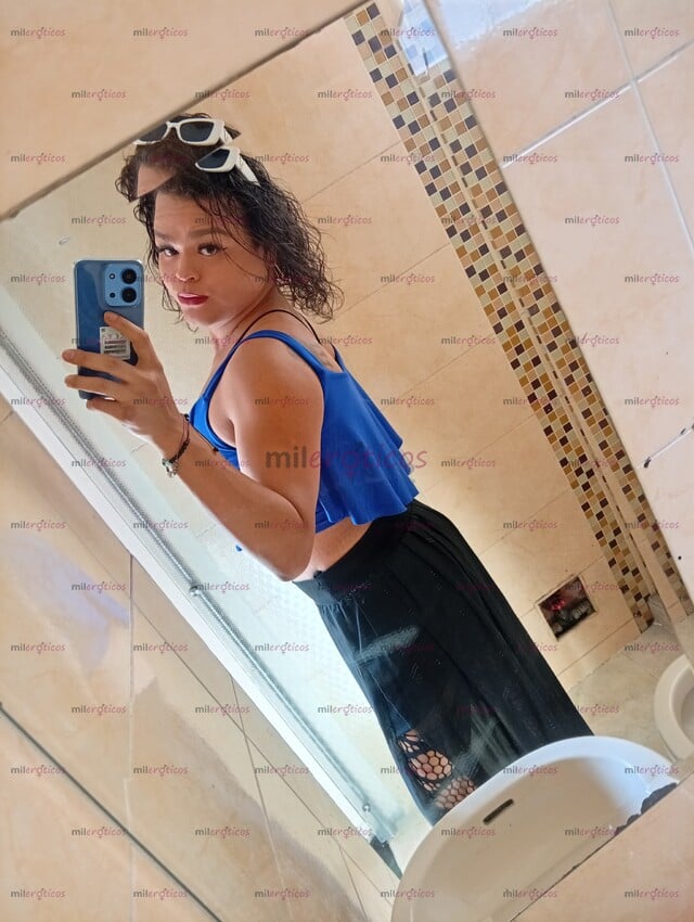 FOTOS DE LA PERRA MAMADORA DE TUS SUEÑOS PAEA HACERTE VENIR CON MI RICA BOCA Y LENGUA