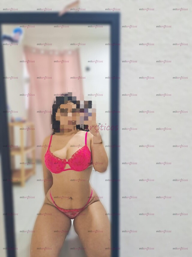 FOTOS DE MELANY, TU PUTITA CACHONDA Y COMPLACIENTE