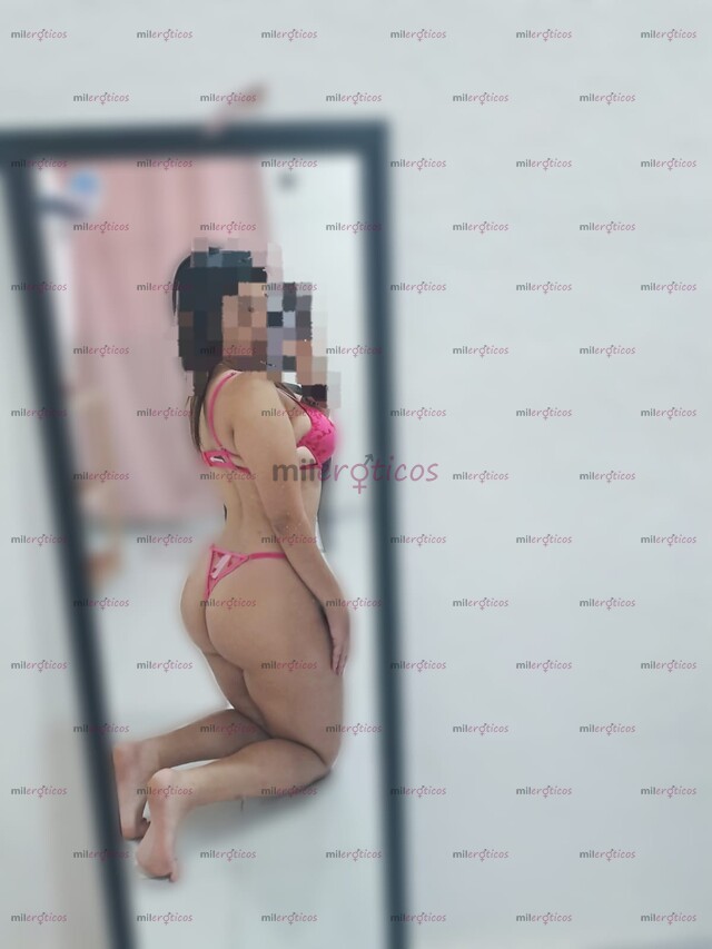 FOTOS DE MELANY, TU PUTITA CACHONDA Y COMPLACIENTE