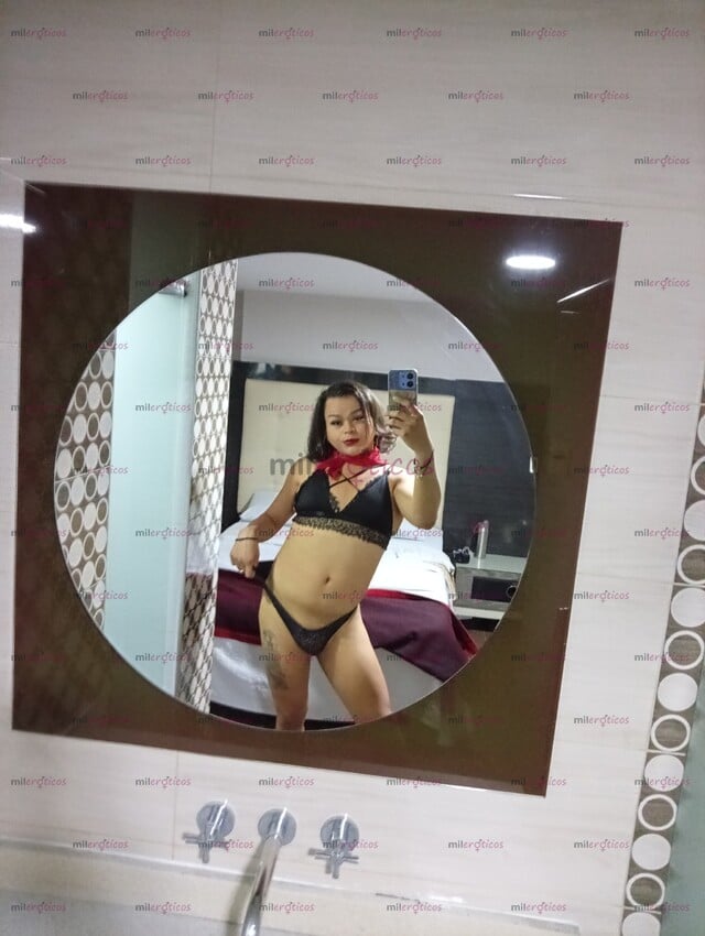 FOTOS DE LA PERRA MAMADORA DE TUS SUEÑOS PAEA HACERTE VENIR CON MI RICA BOCA Y LENGUA