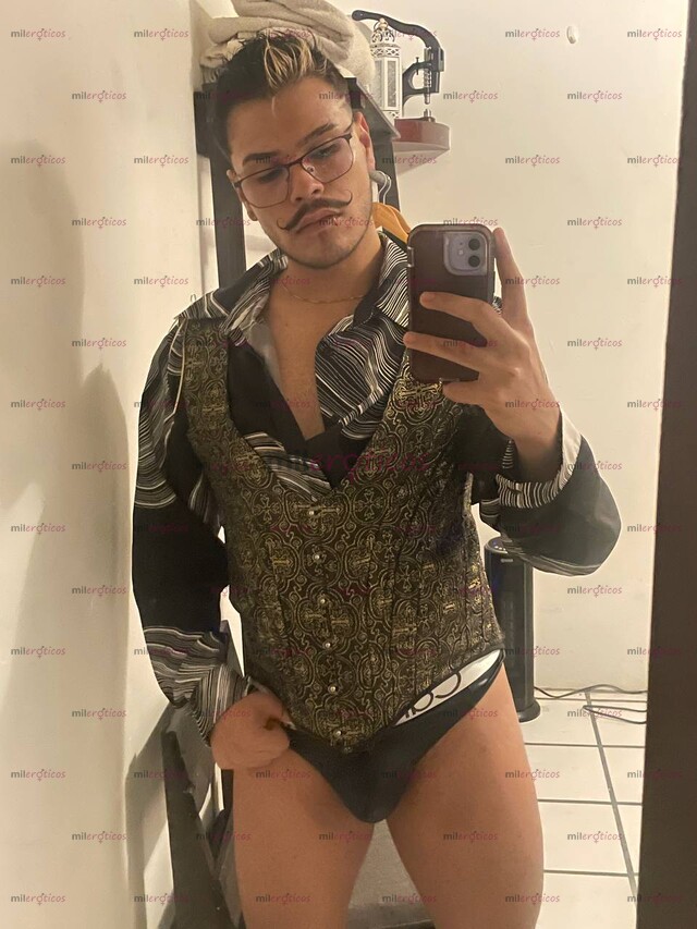 FOTOS DE DOMINANTE! BIENVENIDOS PUTITOS QUE SE QUIERAN SENTIR COMO PERRITAS