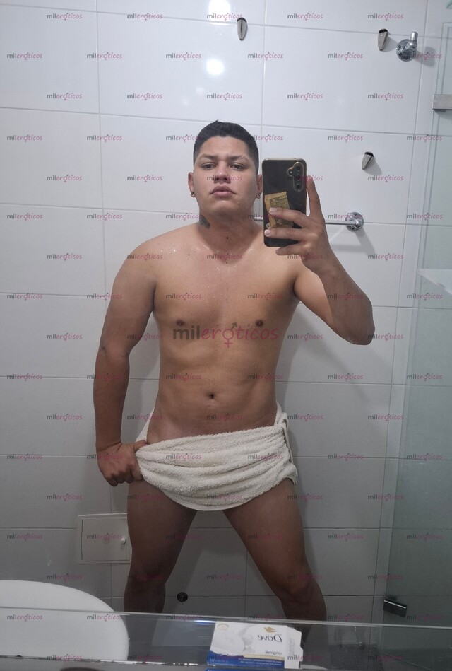 FOTOS DE NIÑO LINDO COMPLACIENTE CULON MASAJISTA SERIO LAMPIÑO ASEADO BUEN CUERPO