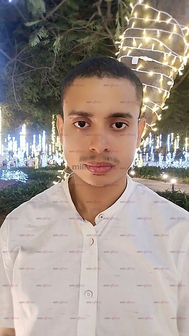 FOTOS DE ME LLAMO DAIRO ANDRES 26 AÑOS VERSÁTIL