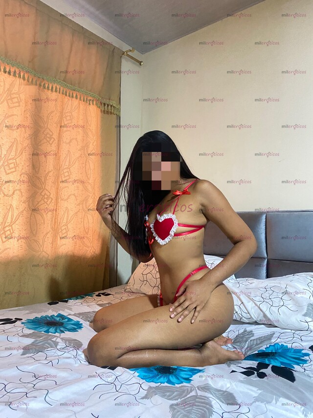 FOTOS DE RECIÉN LLEGADA HERMOSA FLAQUITA MORENA DISPONIBLE PARA COMPLACERTE