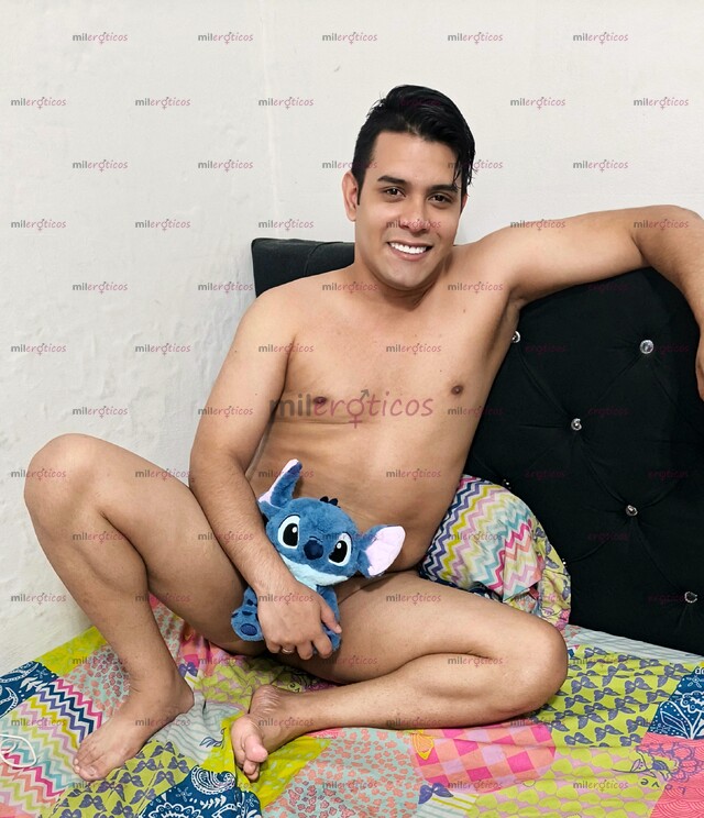 FOTOS DE MAU TU MASAJISTA CON ACEITE Y CREMA CORPORAL