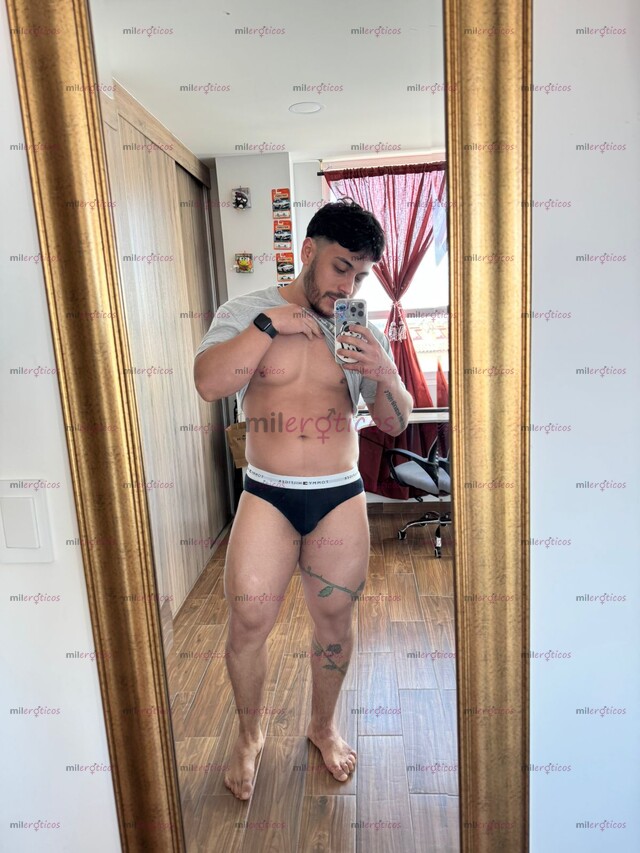 FOTOS DE DANDY CHICO GUAPO, INTER Y MUY COMPLACIENTE