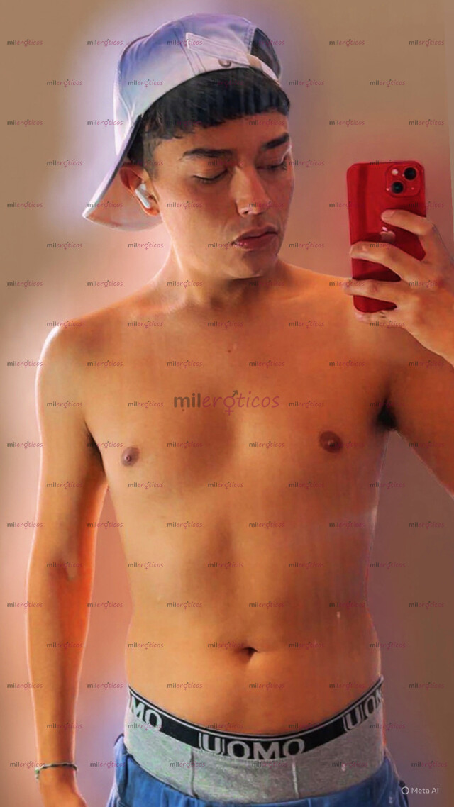 FOTOS DE CHICO INTER ACTIVO CON 19 CM DE HERRAMIENTA PARA TALADRARTE.