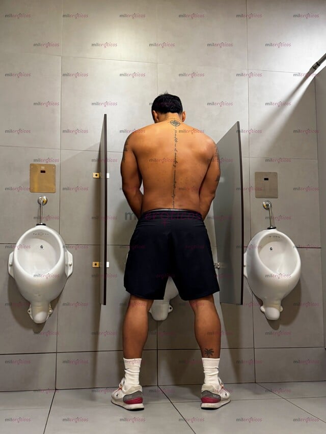 FOTOS DE TU MORENO PASIVO SUMISO LLEGÓ A DARTE RELAJACIÓN DE ALTO NIVEL VIP