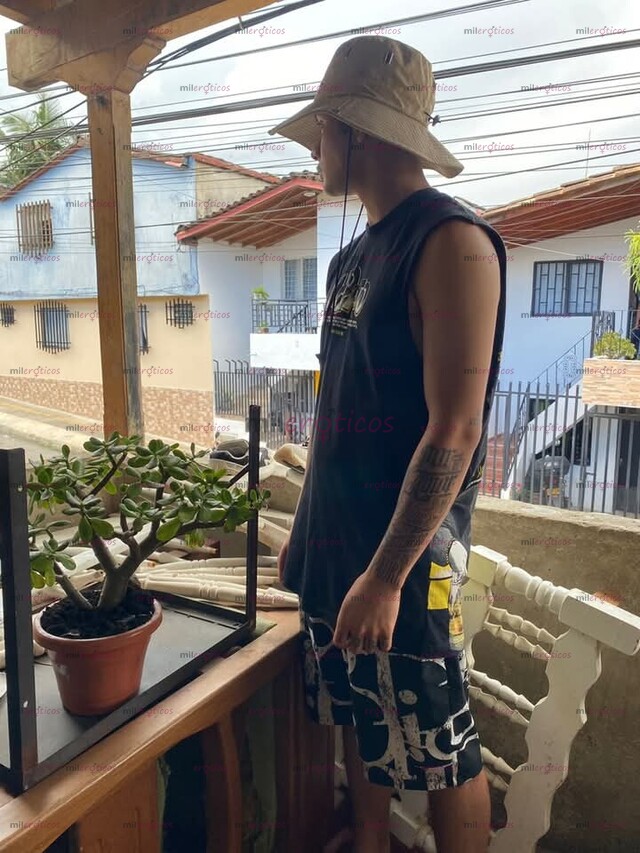 FOTOS DE SOY AMABLE Y MUY CALIENTE NOME GUSTAN LOS AFANES HAGO TRÍOS SOLO ATIENDO MUJERES