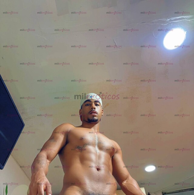 FOTOS DE CAIGO A MANES QUE PONGAN CULO Y PAGUEN POR MACHO