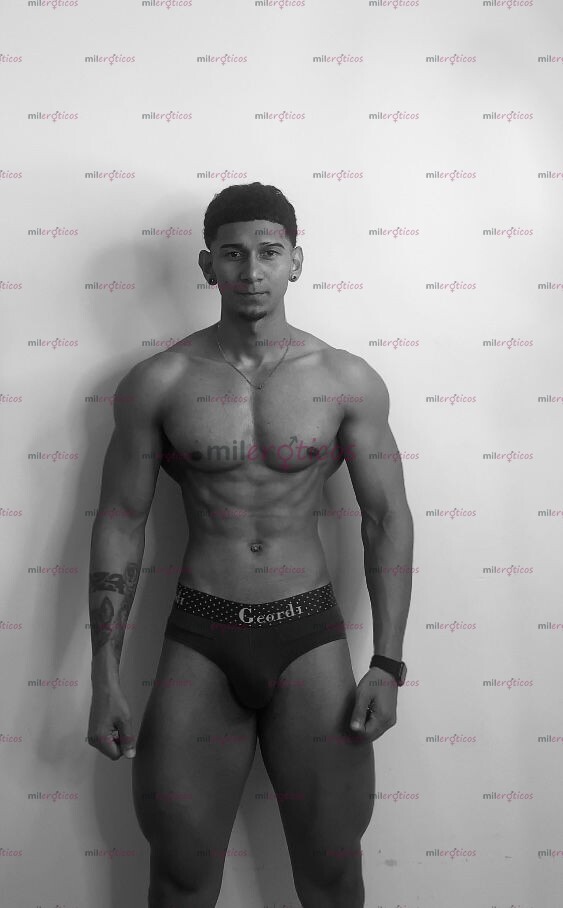 FOTOS DE GABRIEL JOVEN HETERO ATLETICO VERGON 21CM DE PLACER