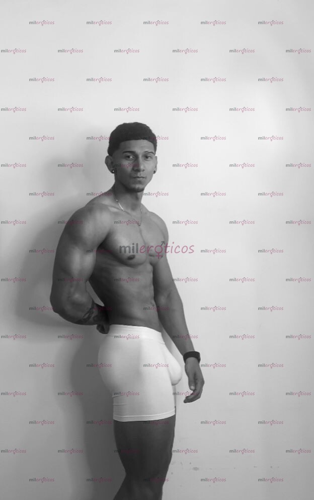 FOTOS DE GABRIEL JOVEN HETERO ATLETICO VERGON 21CM DE PLACER