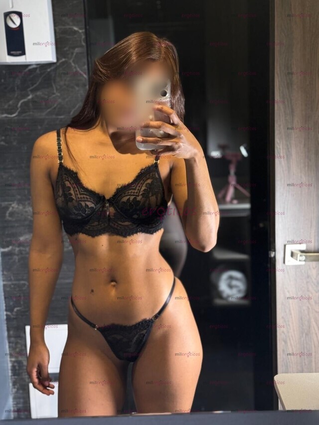FOTOS DE HERMOSA JOVEN MORENA COSTEÑA DELICIOSA QUE LLEGÓ DISPUESTA A COMPLACERTE