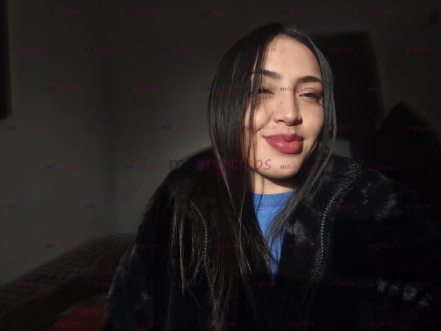FOTOS DE INOCENTE PERO OBEDIENTE, DISFRUTA MI CARITA Y MI HERMOSO CUERPO